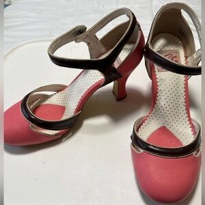 Pin up, couture, pink and brown retro Mary jane Hill, rockabilly. Sz. 7